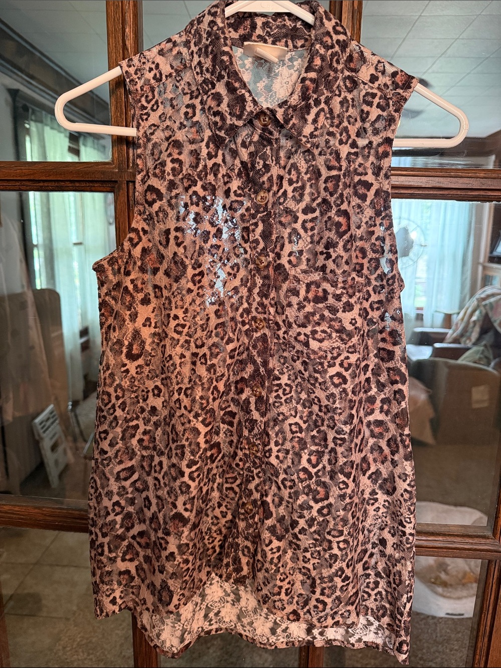 Self Esteem Leopard Print Lace Sleeveless Button Down Blouse Small Brown Tan